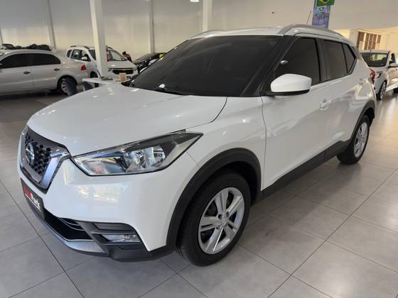 NISSAN KICKS 1.6 16V FLEXSTART S 4P MANUAL NISSAN KICKS 1.6 16V FLEXSTART S 4P MANUAL